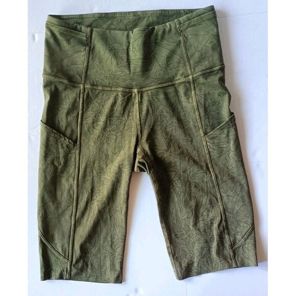 Lululemon Fast Free Biker Shorts High Rise Size 4 Women's Green Ice Wash - Picture 1 of 11